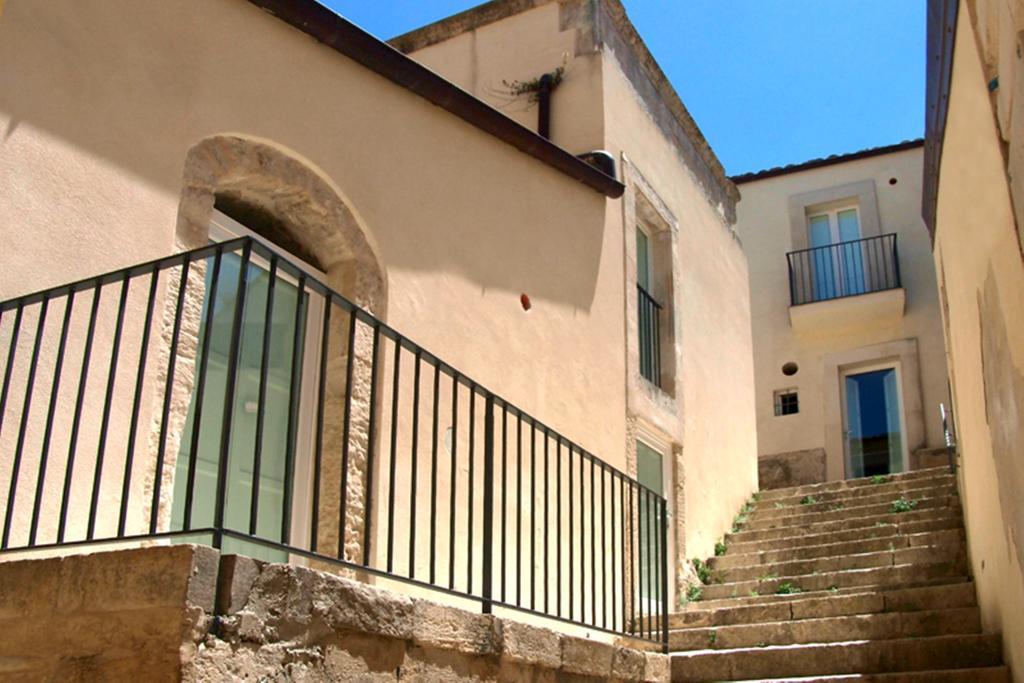 Hotel Dell'Orologio Ragusa Bagian luar foto